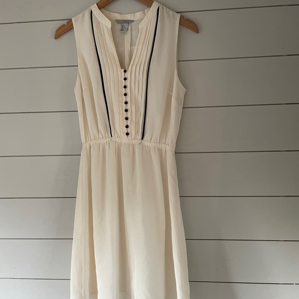 H&M Cream Tuxedo Dress Size 6